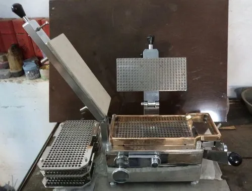 Manual Capsule Filling Machine